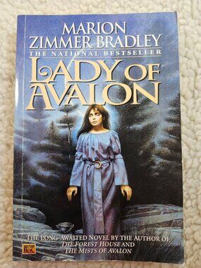 Marion Zimmer Bradley Lady of Avalon Paperback Roc Mass Market 2007 Fantasy
